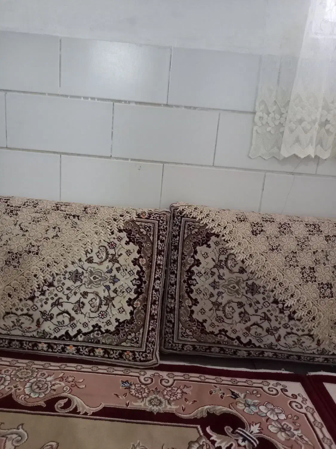 پشتی|پشتی|اراک, |دیوار