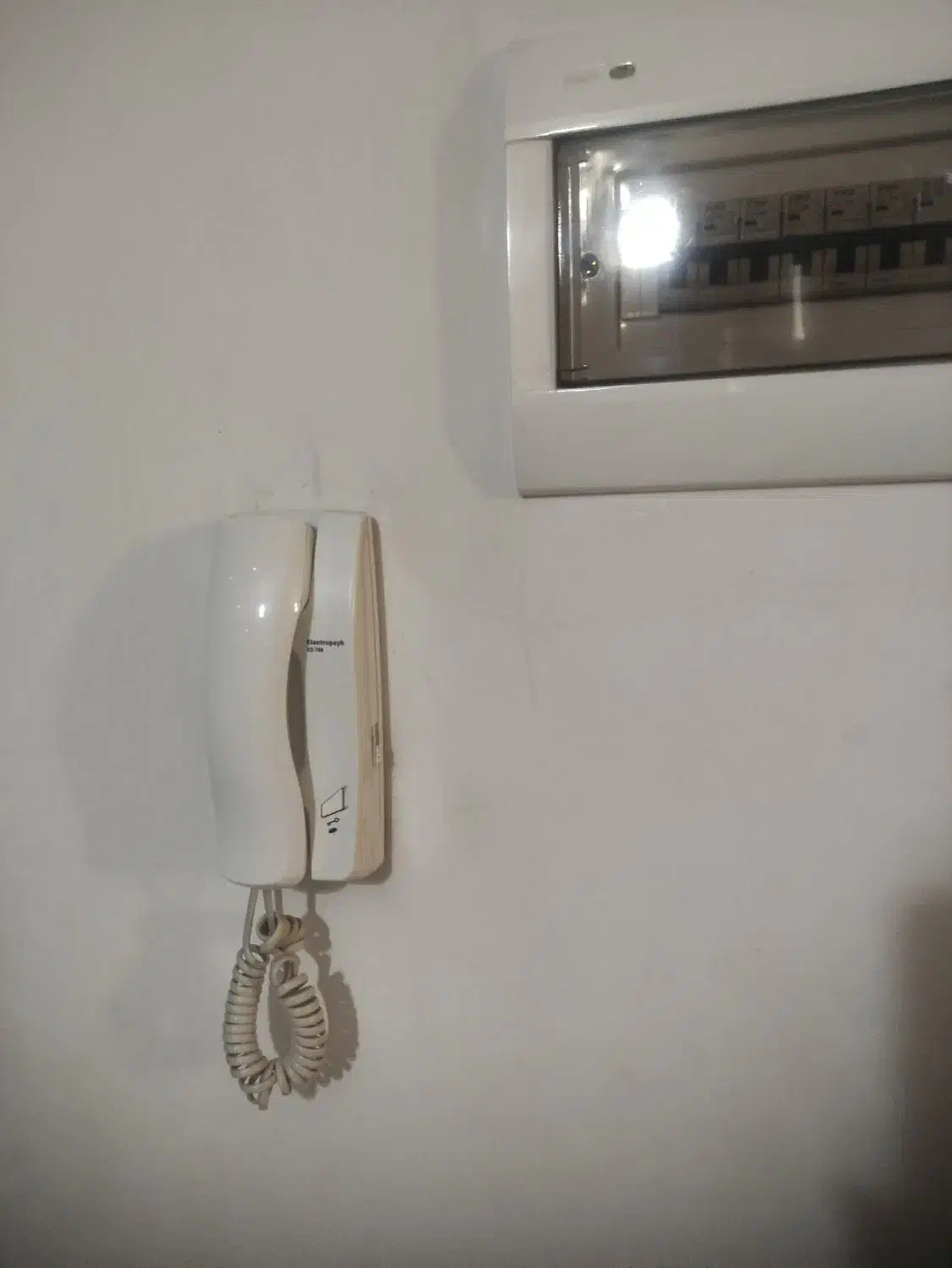 آیفون صوتی الکترو پیک مدل V2786 پک کامل تک واحدی|صوتی و تصویری|شیراز, چوگیاه‎|دیوار