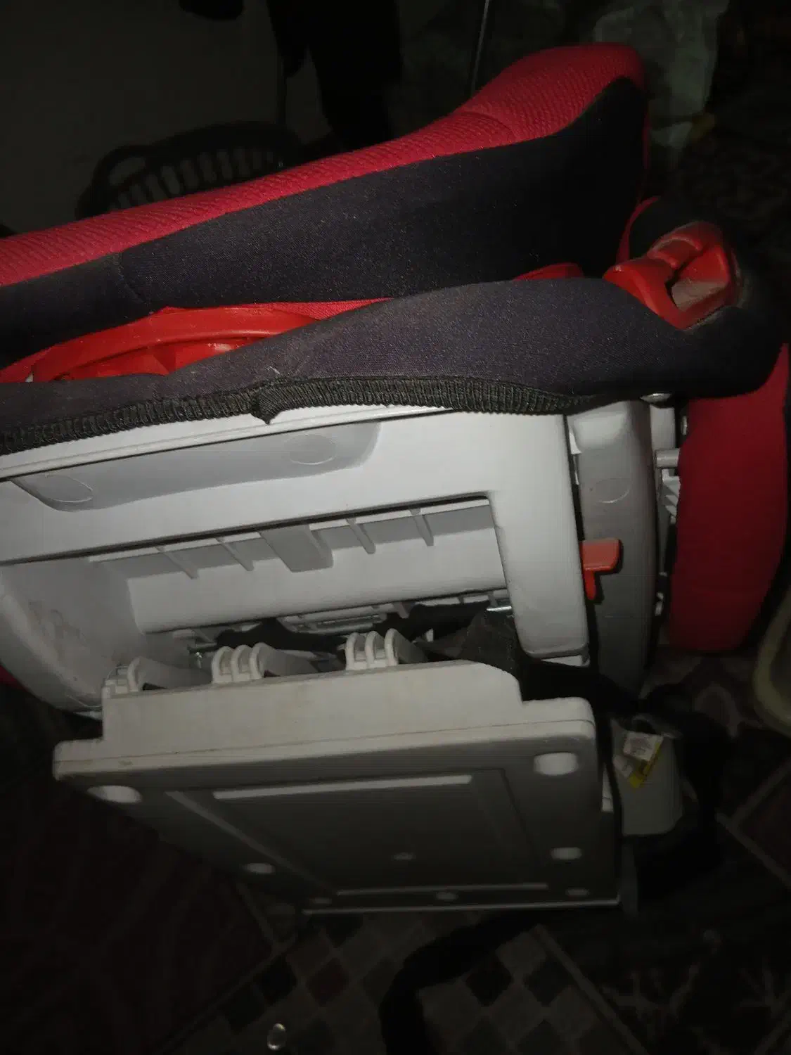 صندلی بچه|تخت و صندلی بچه|پاکدشت, پارچین|دیوار