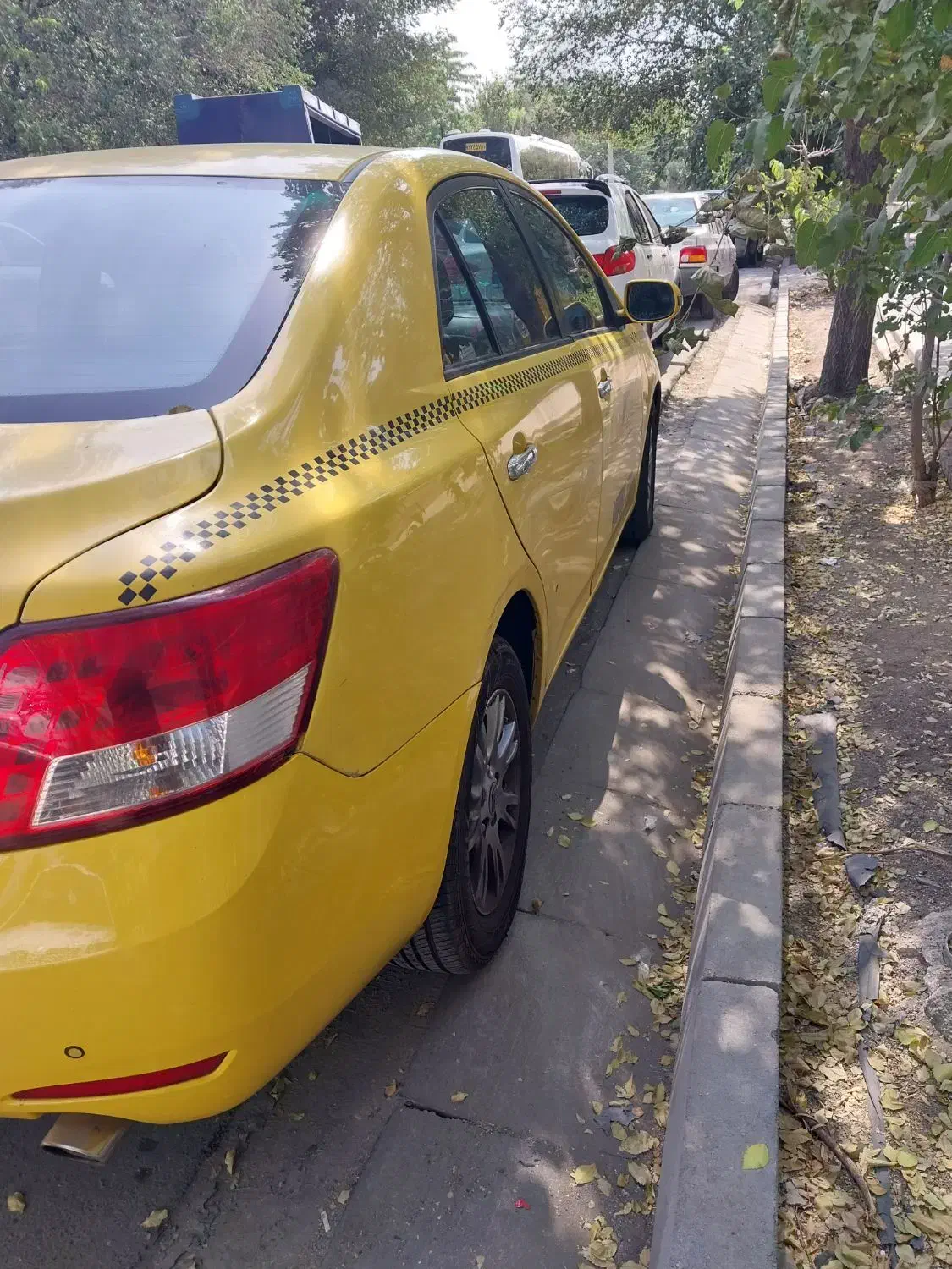 تاکسی آریو ویژه فرودگاه مهرآباد|خودرو سواری و وانت|تهران, ائمه اطهار|دیوار