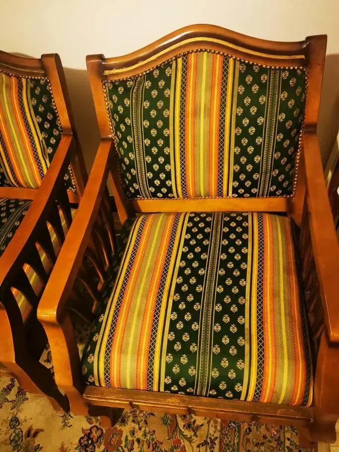 مبلمان هشت نفره با کلاف چوبی بدون شکستگی|مبلمان خانگی و میز عسلی|رودبار, |دیوار