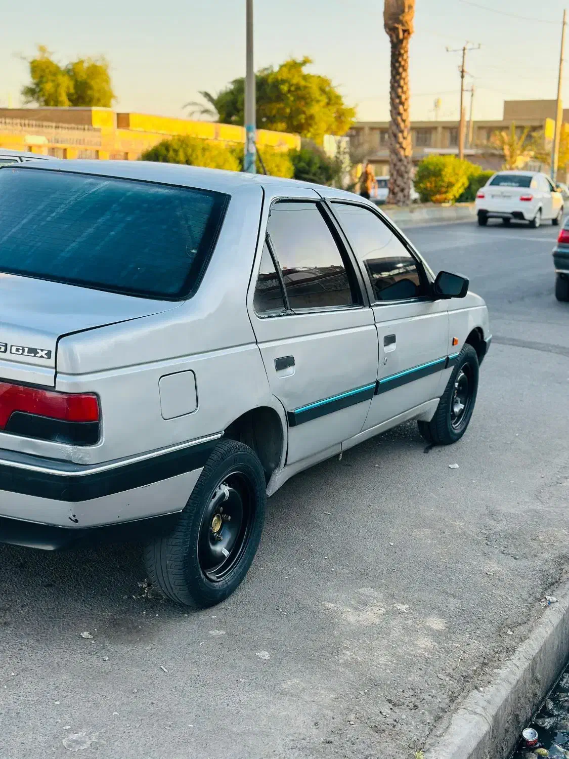 پژو ۴۰۵|خودرو سواری و وانت|شوش, |دیوار