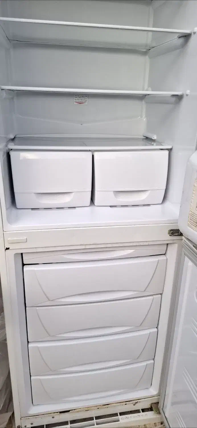 یخچال|یخچال و فریزر|شیراز, گویم|دیوار