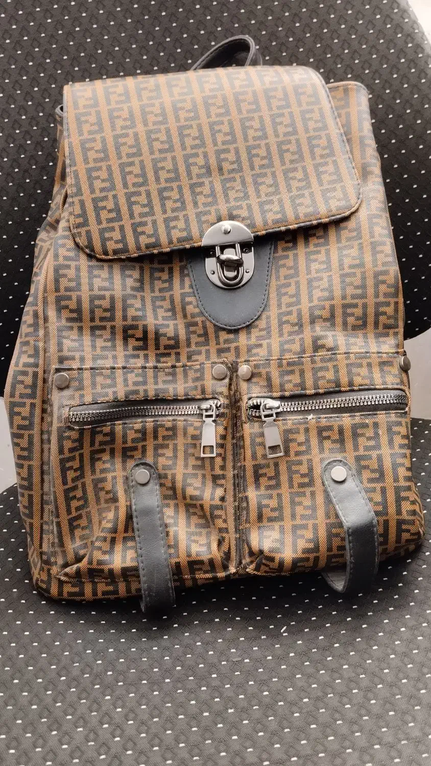 کوله طرح فندی|کیف، کفش، کمربند|اسلام‌‌آباد غرب, |دیوار