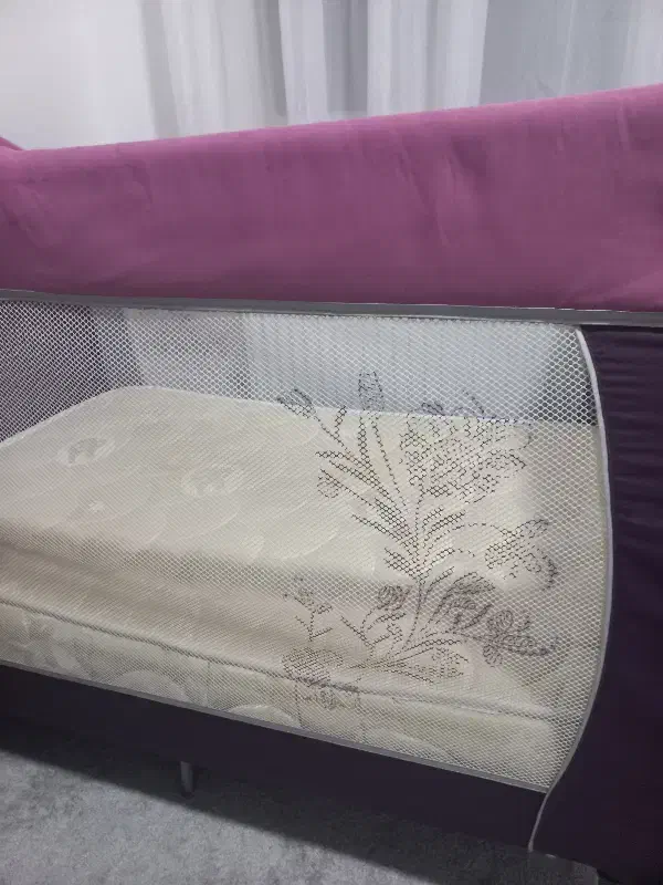 تخت پارک برای کودک با خوشخواب...صندلی غذا|اسباب و اثاث بچه|شازند, |دیوار