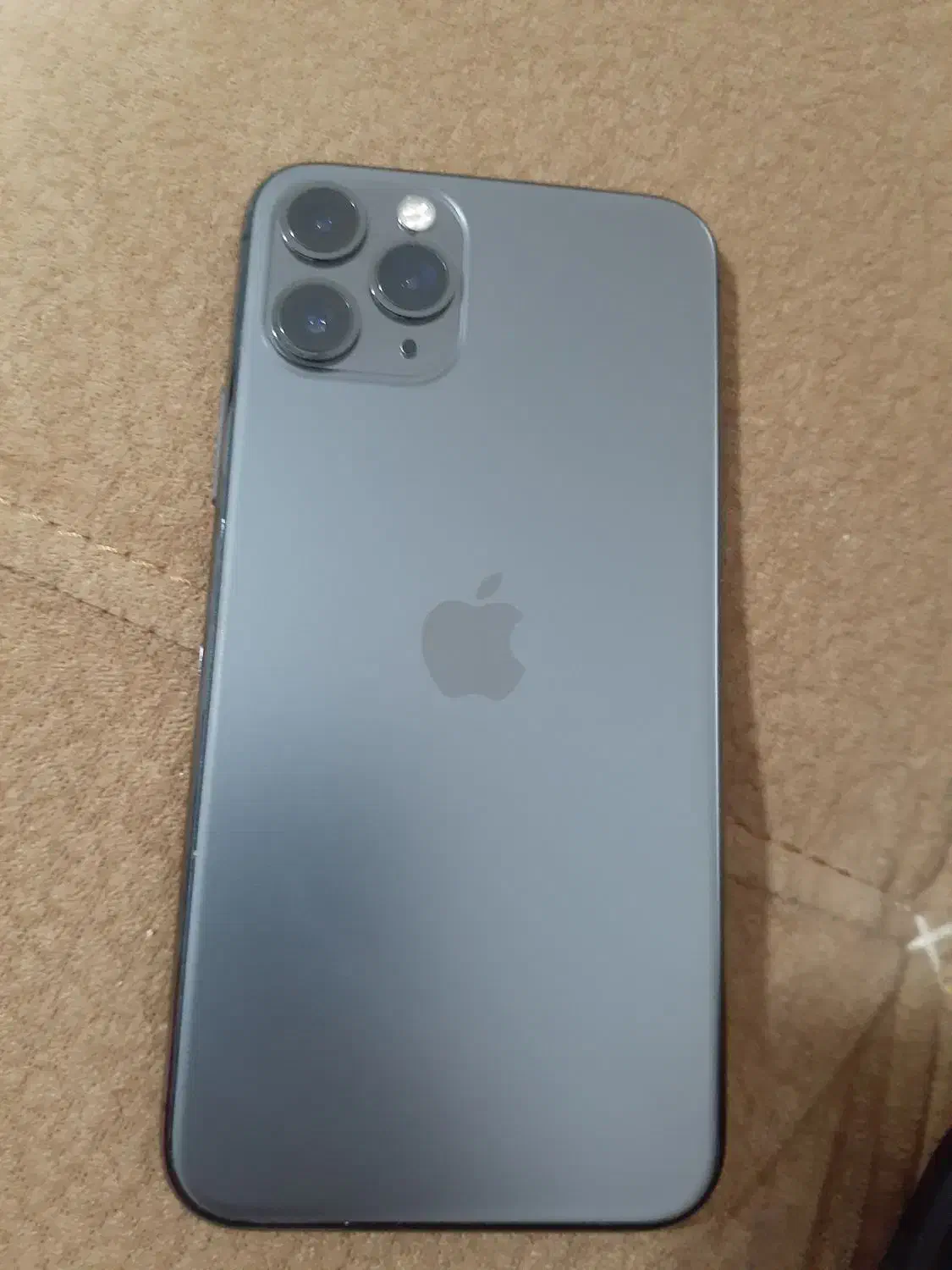 گوشی آیفون یازده پرو|موبایل|لوشان, |دیوار