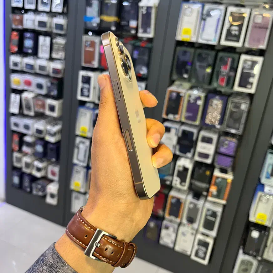 آیفون iPhone 16 Pro Max با حافظه ۲۵۶ گیگابایت|موبایل|اهواز, کیانپارس |دیوار