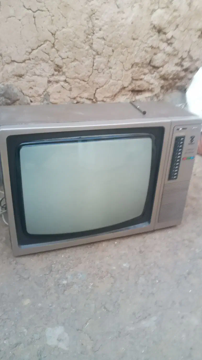 تی ای وی|تلویزیون و پروژکتور|اراک, |دیوار