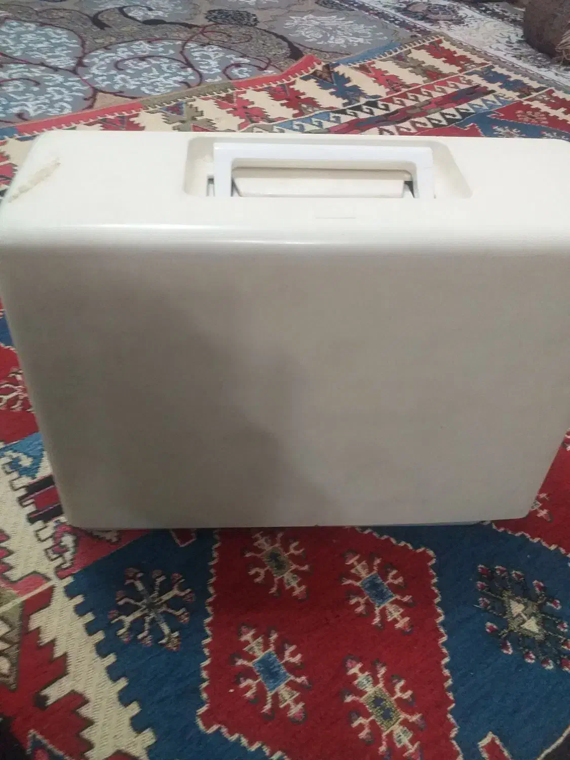 چرخ خیاطی ژانومه|چرخ خیاطی و ریسندگی|یزد, |دیوار