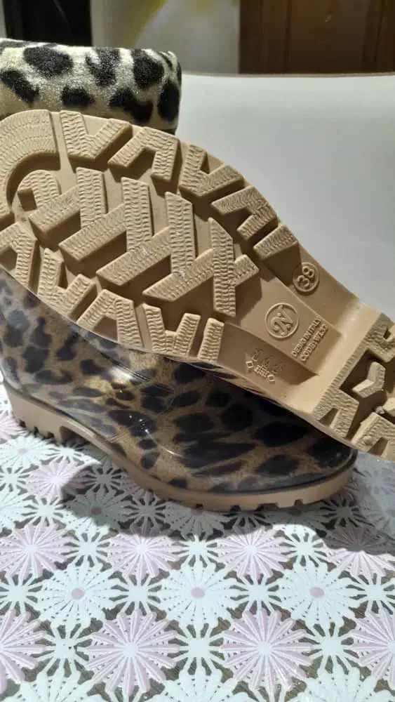 چکمه پلاستیکی زنانه|کیف، کفش، کمربند|رشت, خمیران زاهدان|دیوار