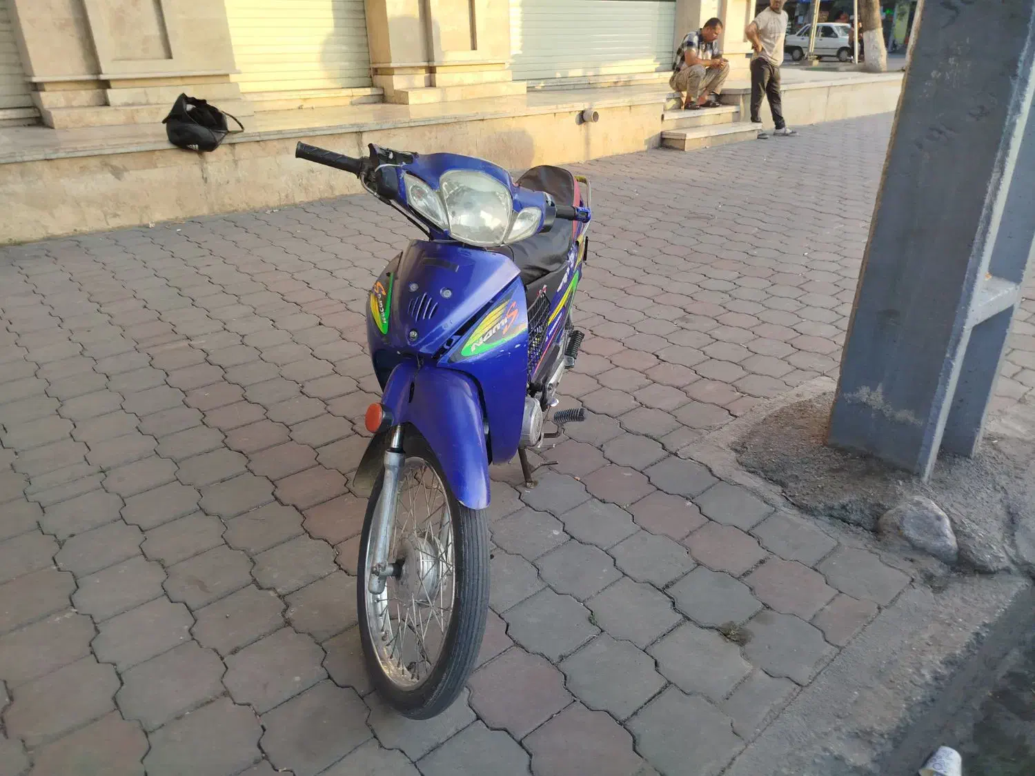 موتور طرح ویو مزایده یه خورده خط خش داره سالم|موتورسیکلت|گرگان, |دیوار