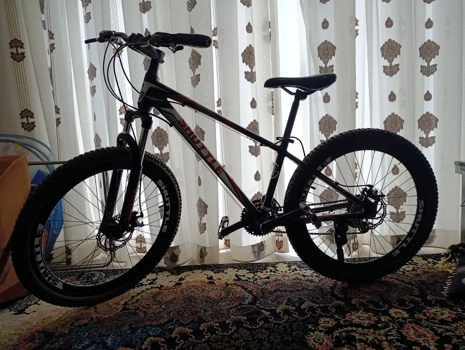 دوچرخه 26|دوچرخه، اسکیت، اسکوتر|سمیرم, |دیوار