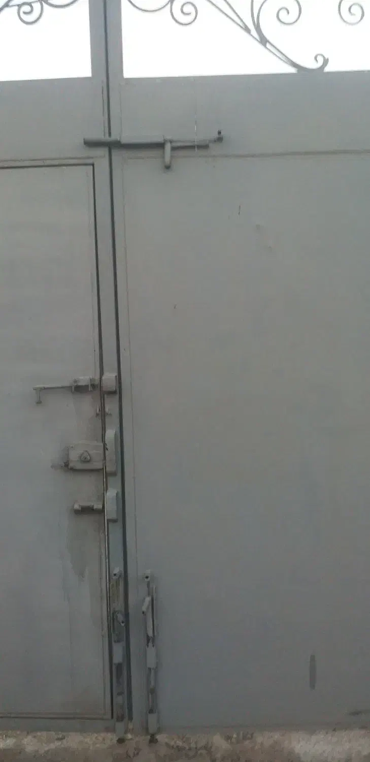 نقاشی ماشین و نقاشی درب خانه|خدمات پیشه و مهارت|سراب, |دیوار