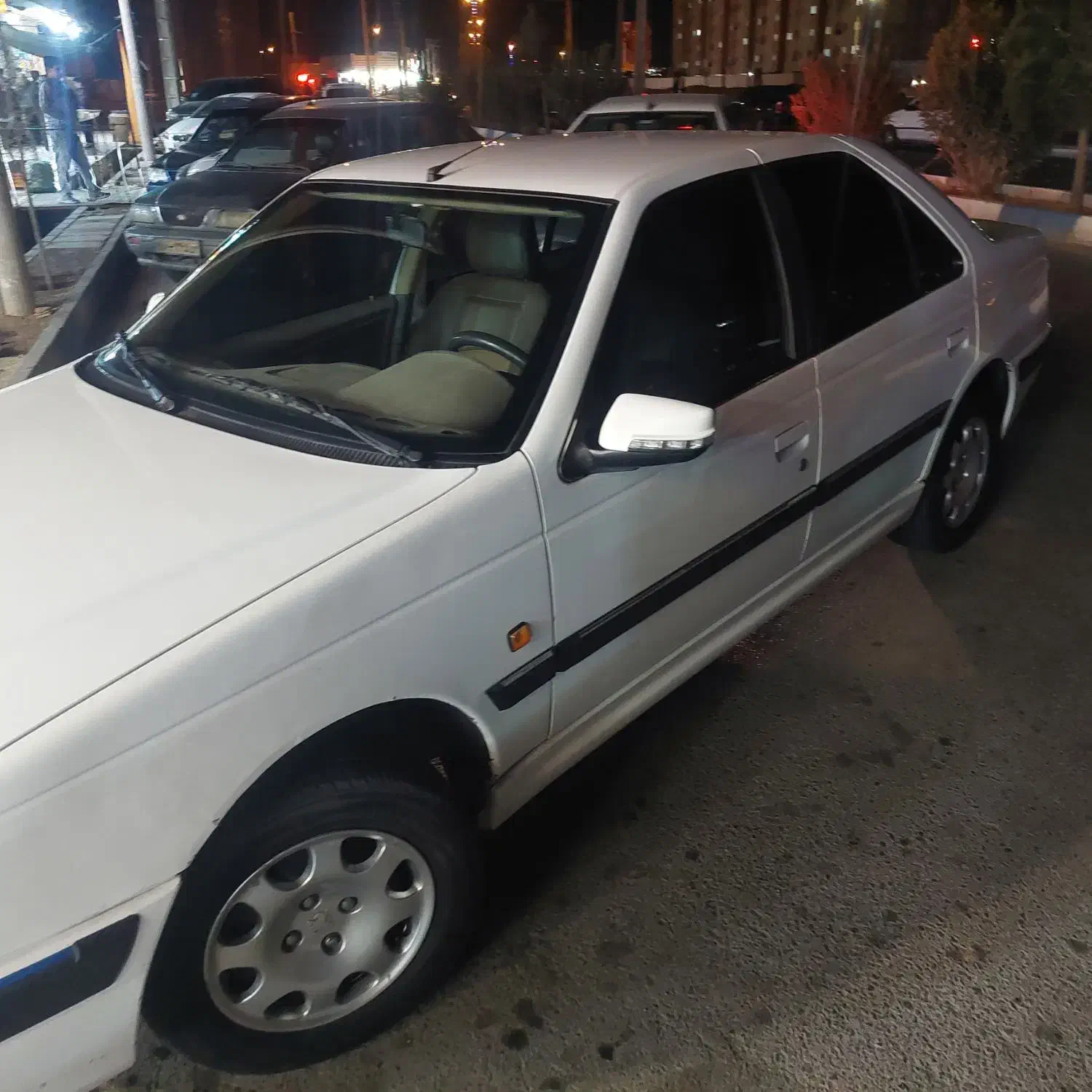 پژو پارس سال  مدل ۹۷|خودرو سواری و وانت|شاهین‌شهر, گزبرخوار|دیوار