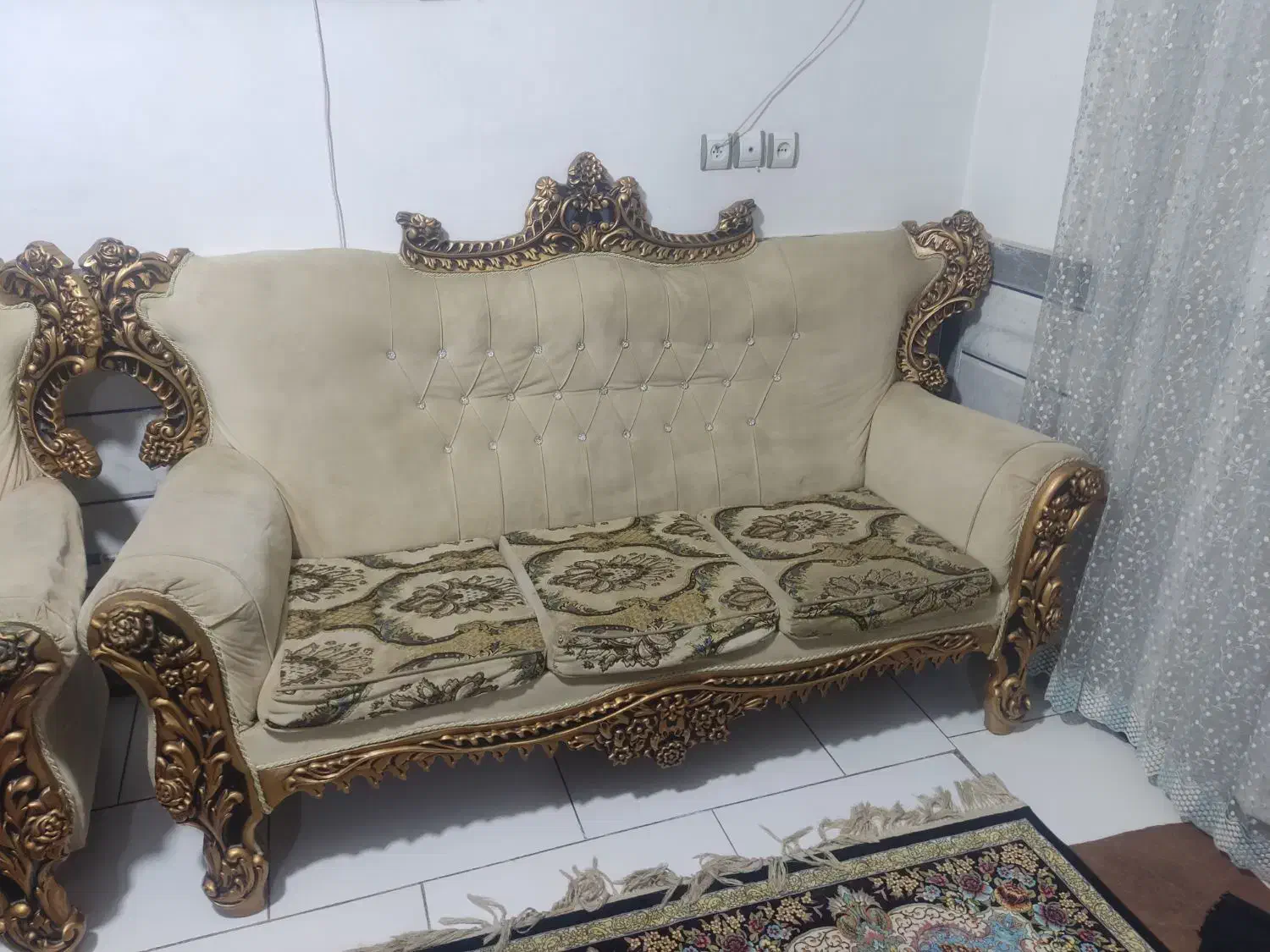 مبل سلطنتی|مبلمان خانگی و میز عسلی|دلند, |دیوار