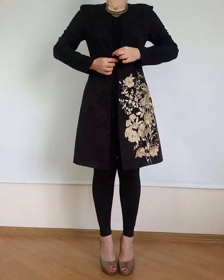 خیاط مانتو مجلسی و بردست خیاط|استخدام صنعتی، فنی، مهندسی|مشهد, ثامن|دیوار