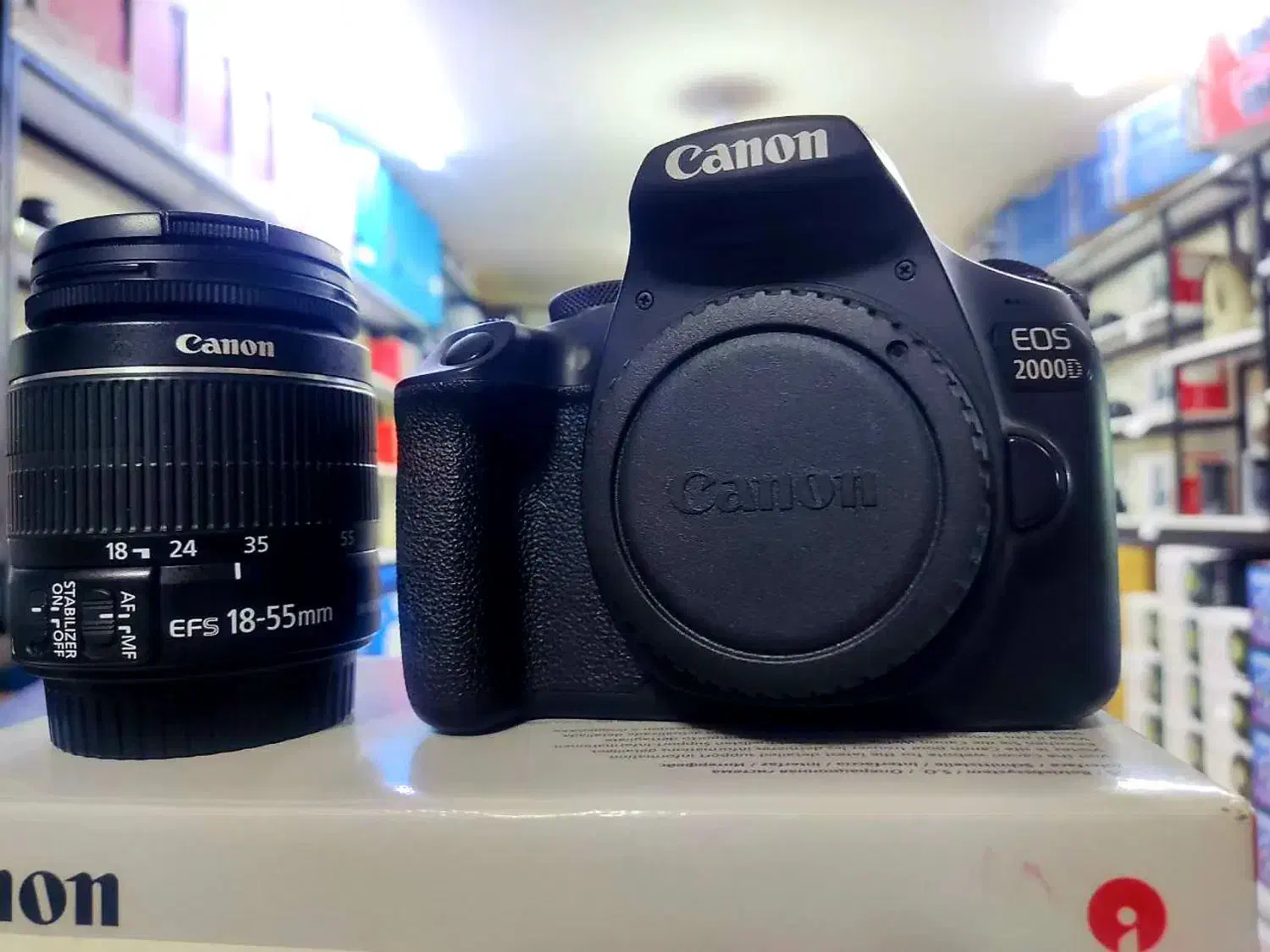 دوربین عکاسی کانن2000 دی با لنز 18.55|دوربین عکاسی و فیلم‌برداری|قم, دورشهر|دیوار