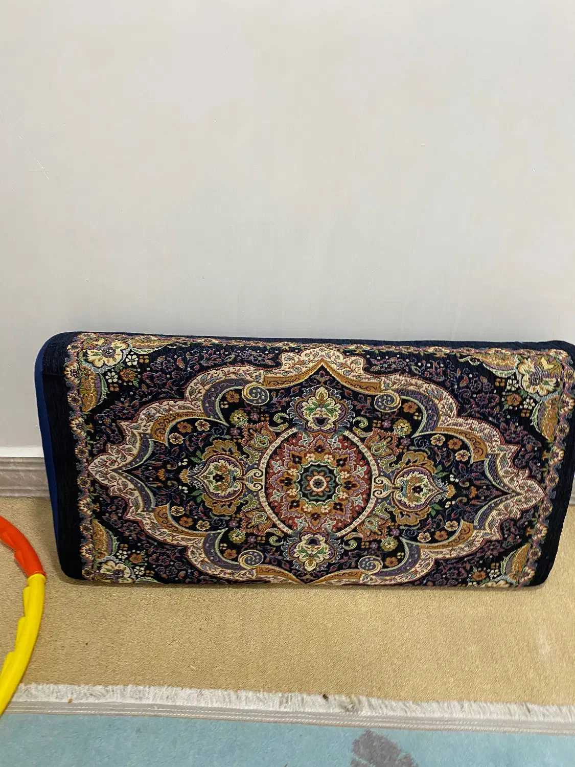 پشتی|پشتی|خرمشهر, |دیوار