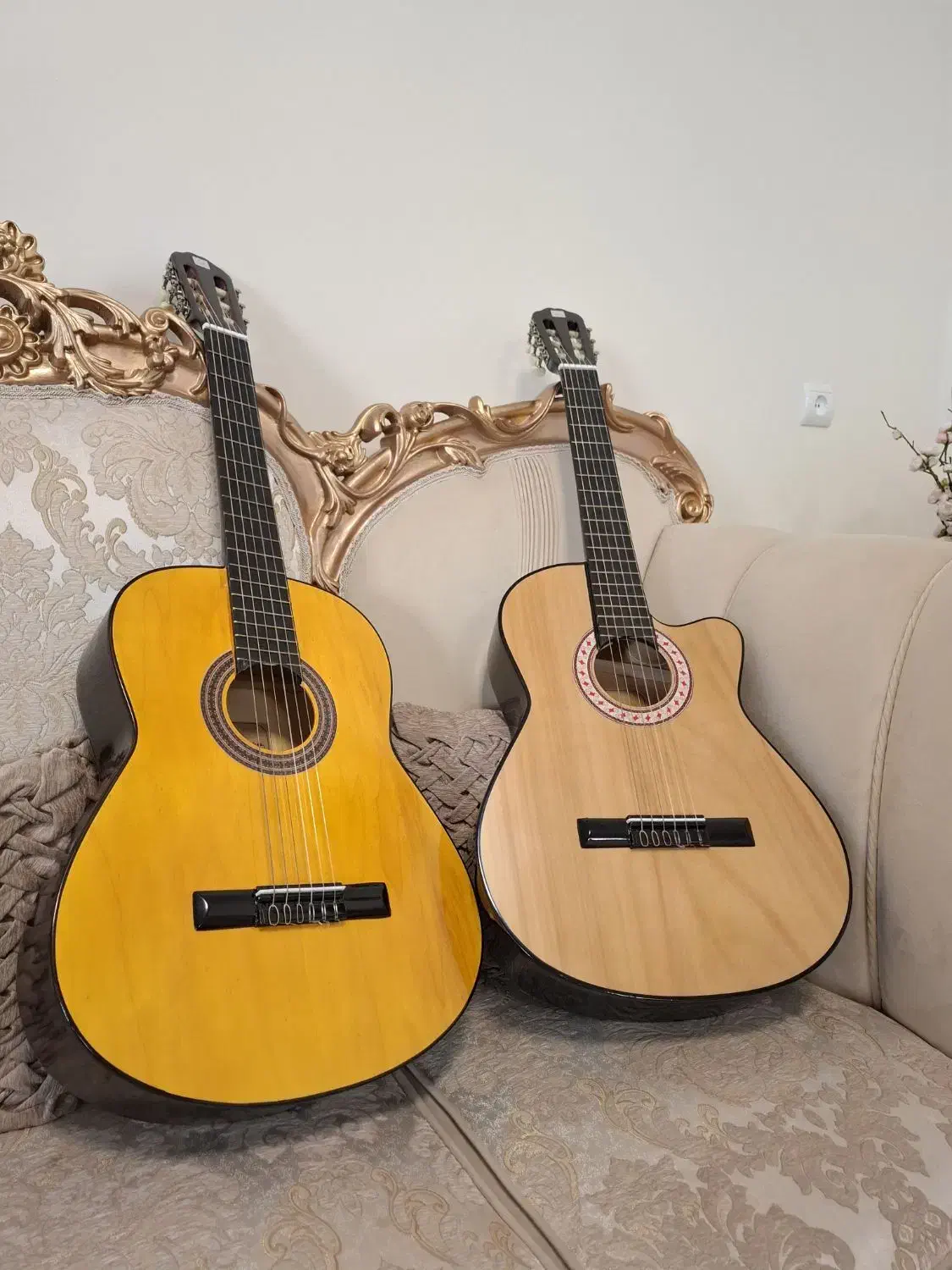 گیتار|گیتار، بیس، امپلیفایر|اهر, |دیوار