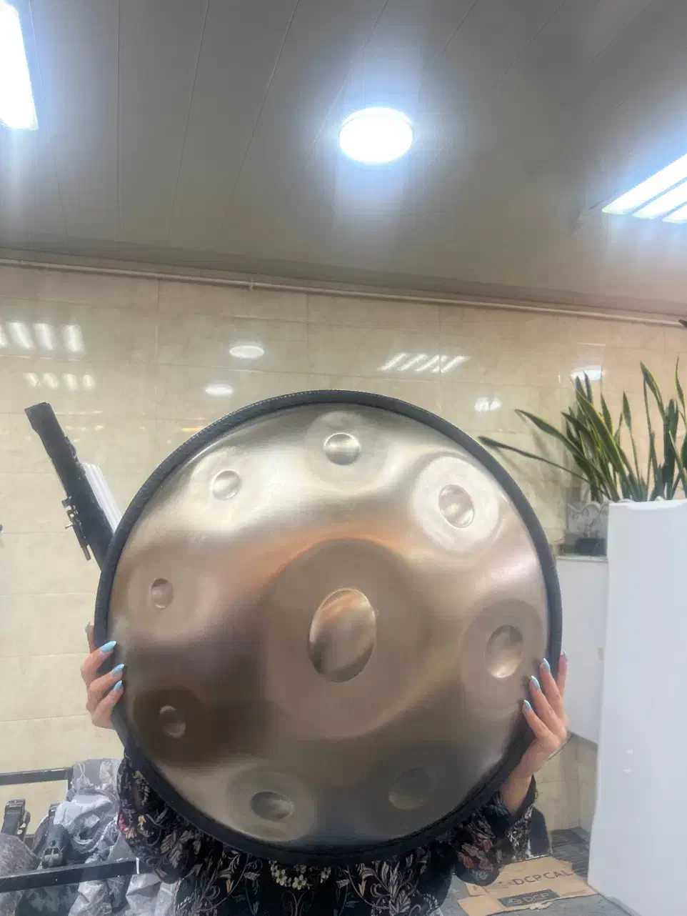 هنگ درام|درام و پرکاشن|ارومیه, |دیوار