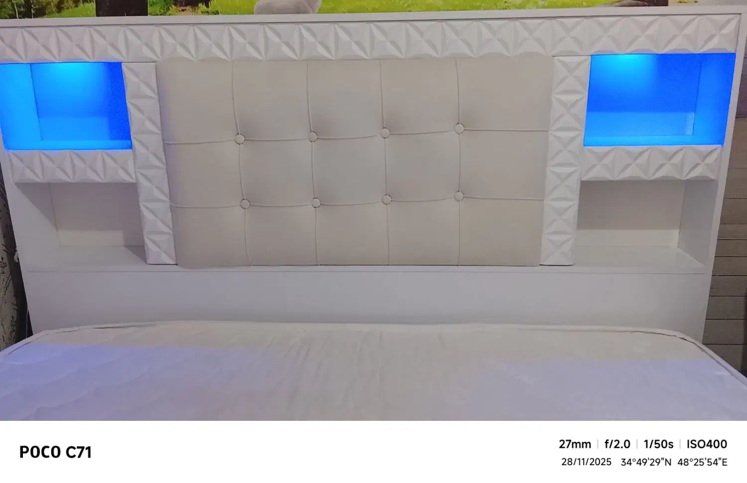 تخت دونفره چراغ دار|تخت و سرویس خواب|همدان, |دیوار