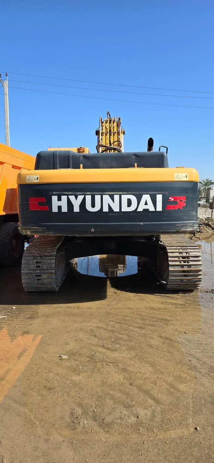 بیل مکانیکی هیوندا ۳۳۰|خودرو سنگین|بندرعباس, |دیوار