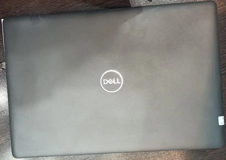 لپ تاپ دل Corei5 نسل 8 بسیار تمیز|رایانه همراه|بروجن, |دیوار