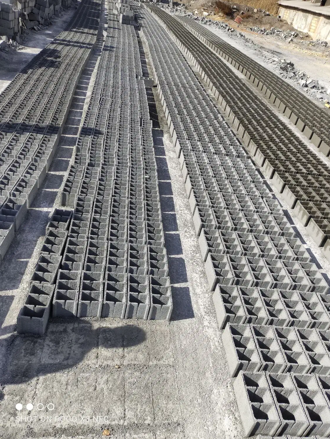 بلوک و گوم ،دیواری، توپر و سقفی|مصالح و تجهیزات ساختمان|پیر بکران, |دیوار