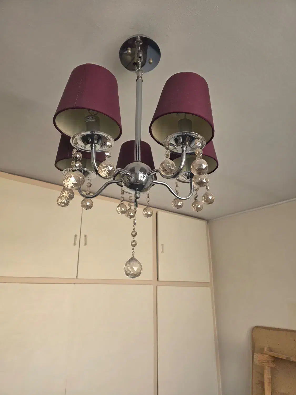 یک جفت لوستر|لوستر و چراغ آویز|کرج, عظیمیه|دیوار