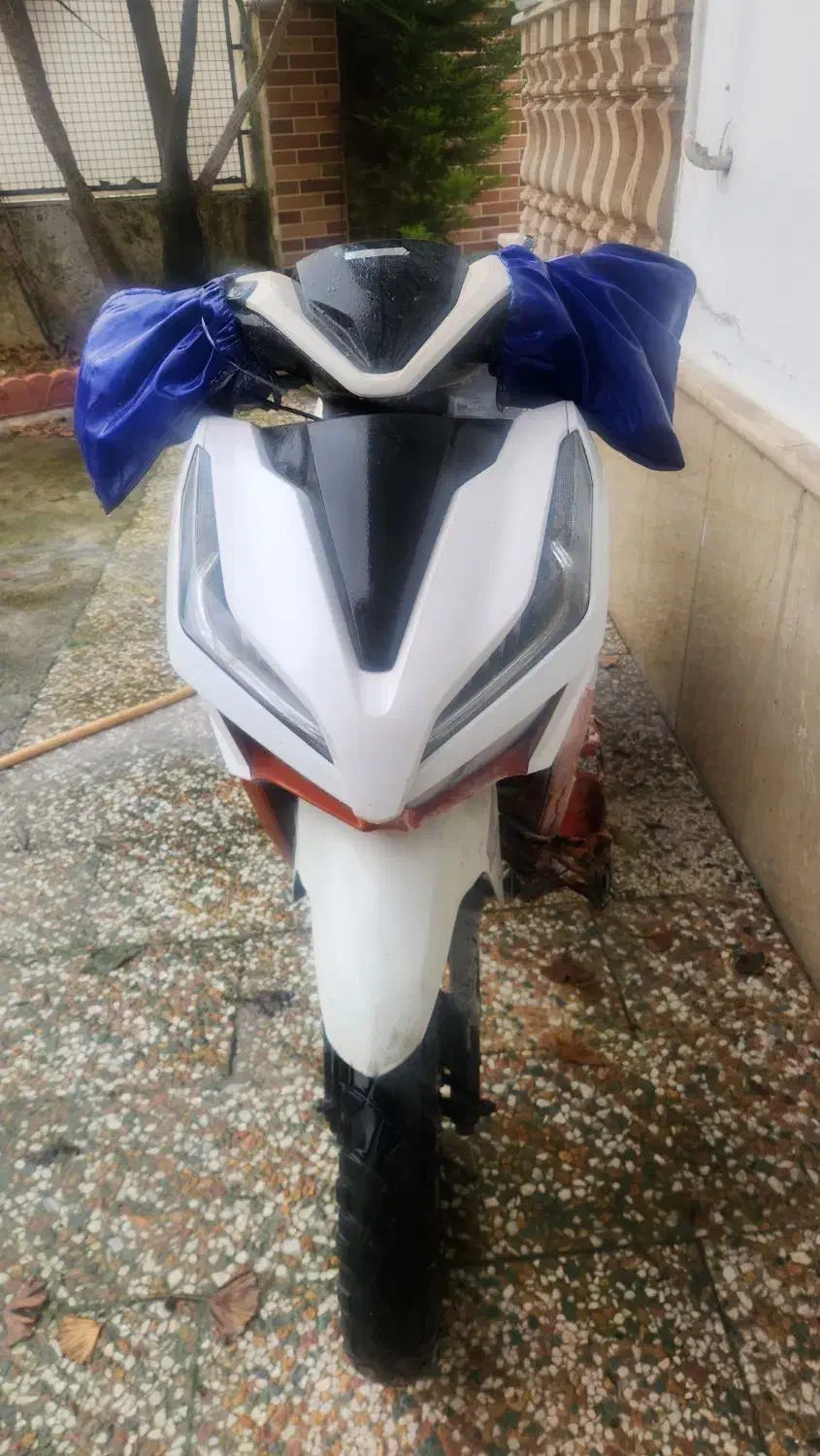 موتور کلیک 150|موتورسیکلت|کرج, کوی کارمندان شمالی|دیوار