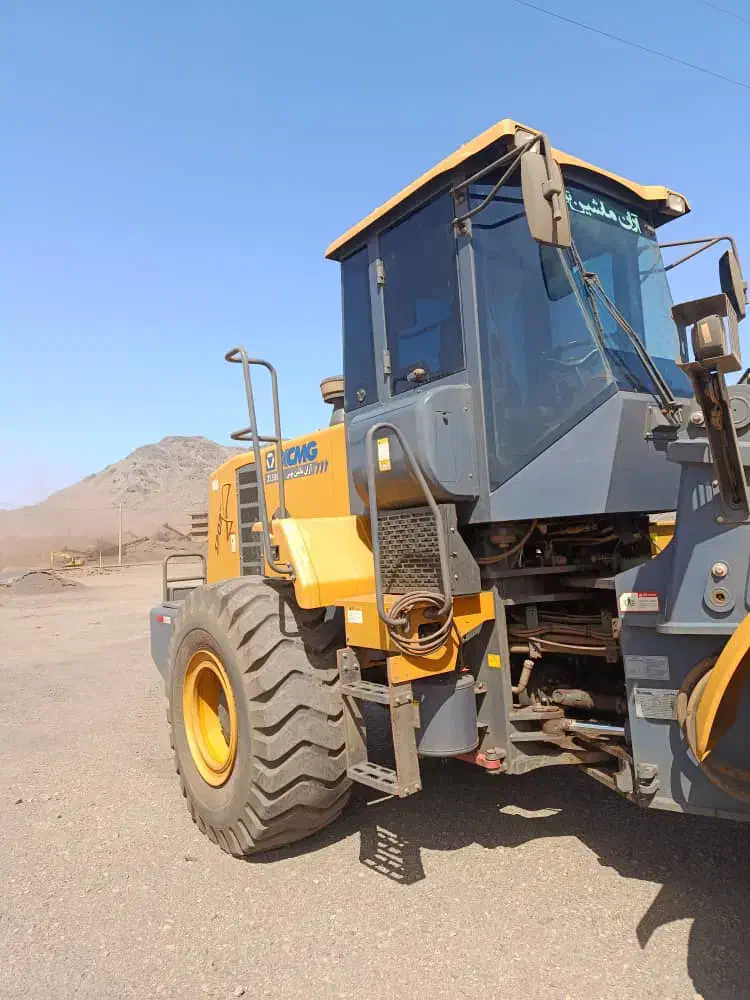 لودر xcmg|خودرو سنگین|مشهد, امام رضا (ع)|دیوار