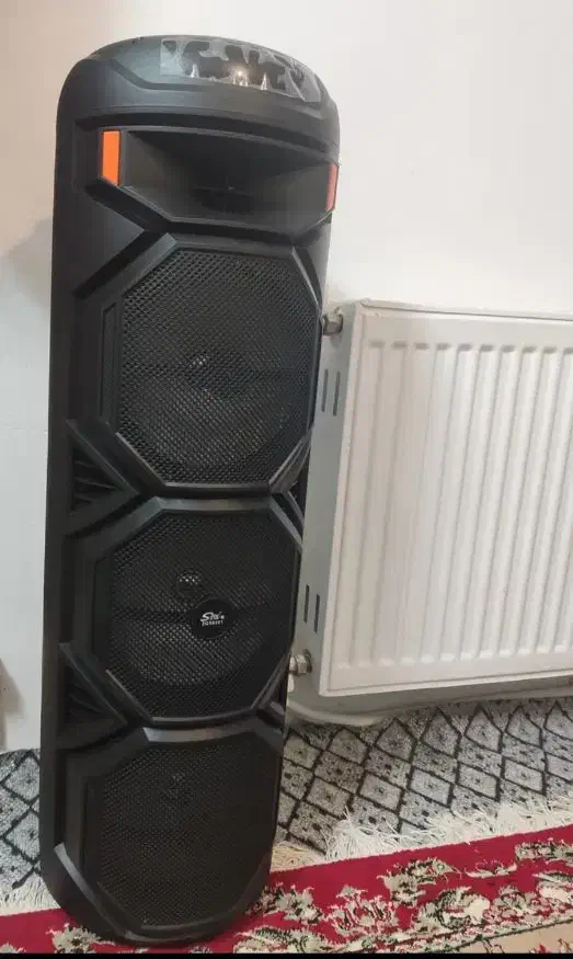 اسپیکرشارژی مدل۸۳۰۱|پخش‌کننده همراه|صدرا-فارس, فاز ۲|دیوار