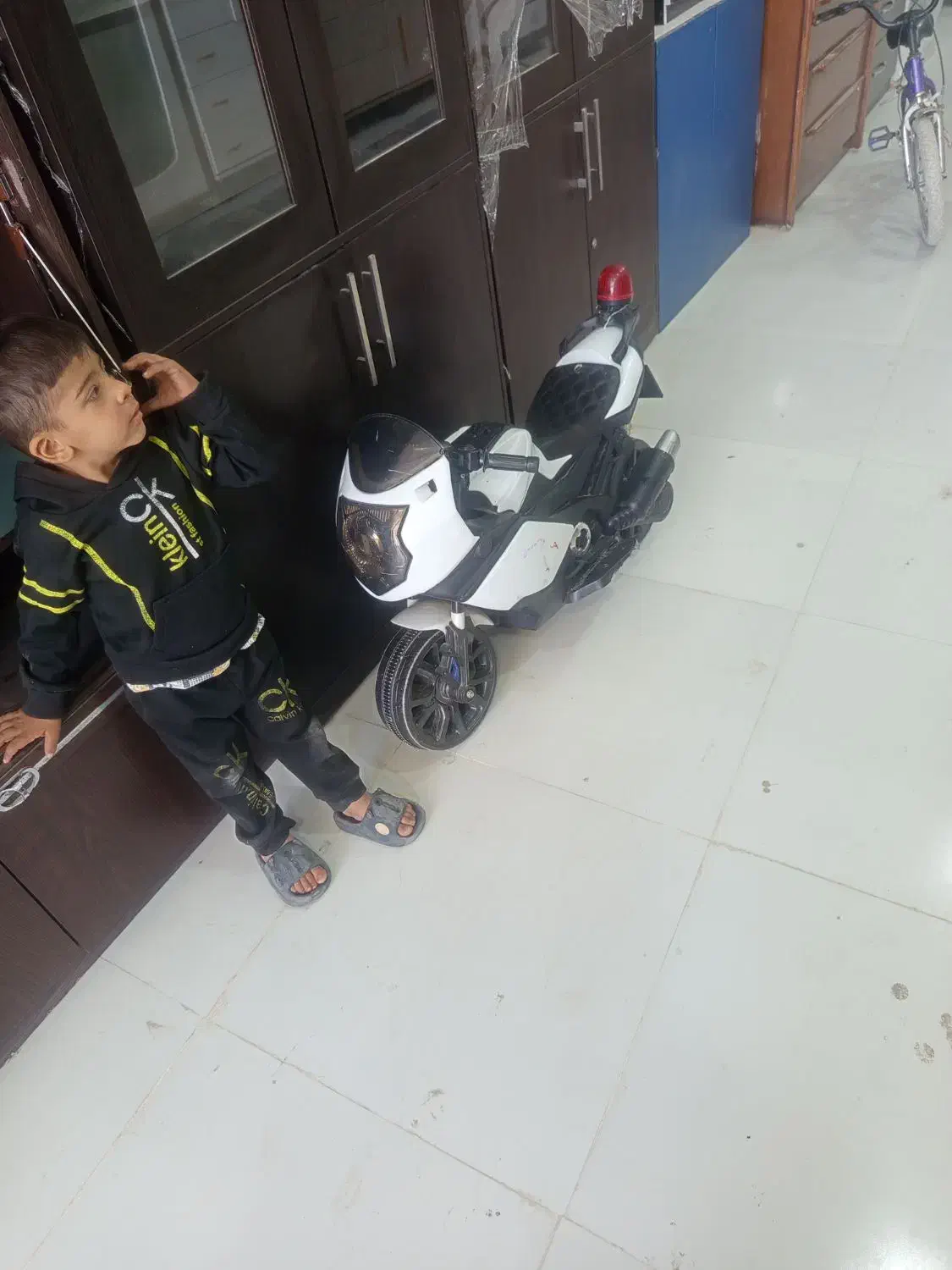 موتور شارژی سالم درحدنو|اسباببازی بچه|زابل, |دیوار