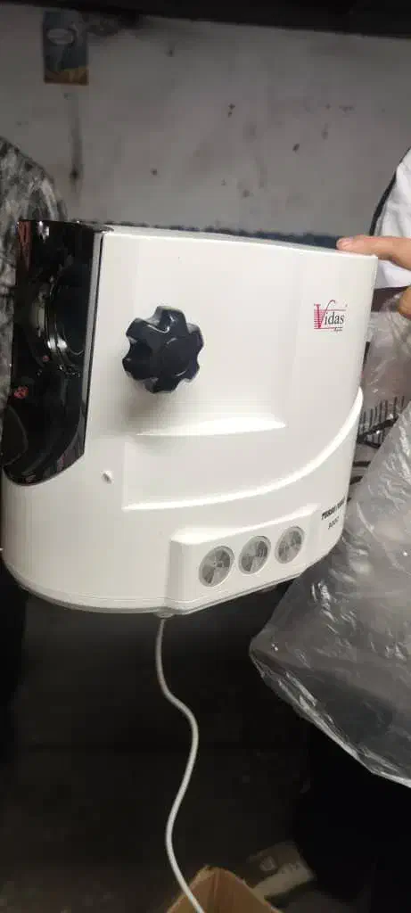 چرخ گوشت|خردکن، آسیاب، غذاساز|دلیجان, |دیوار