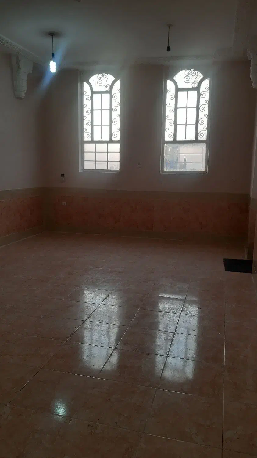 واحد آپارتمانی نبش خ جمهوری و خ دانش|اجارهٔ آپارتمان|دهلران, |دیوار