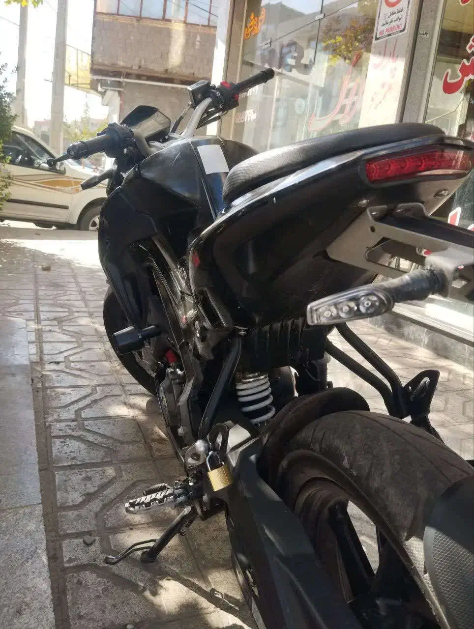 بنلی180s|موتورسیکلت|مشهد, دوست آباد|دیوار