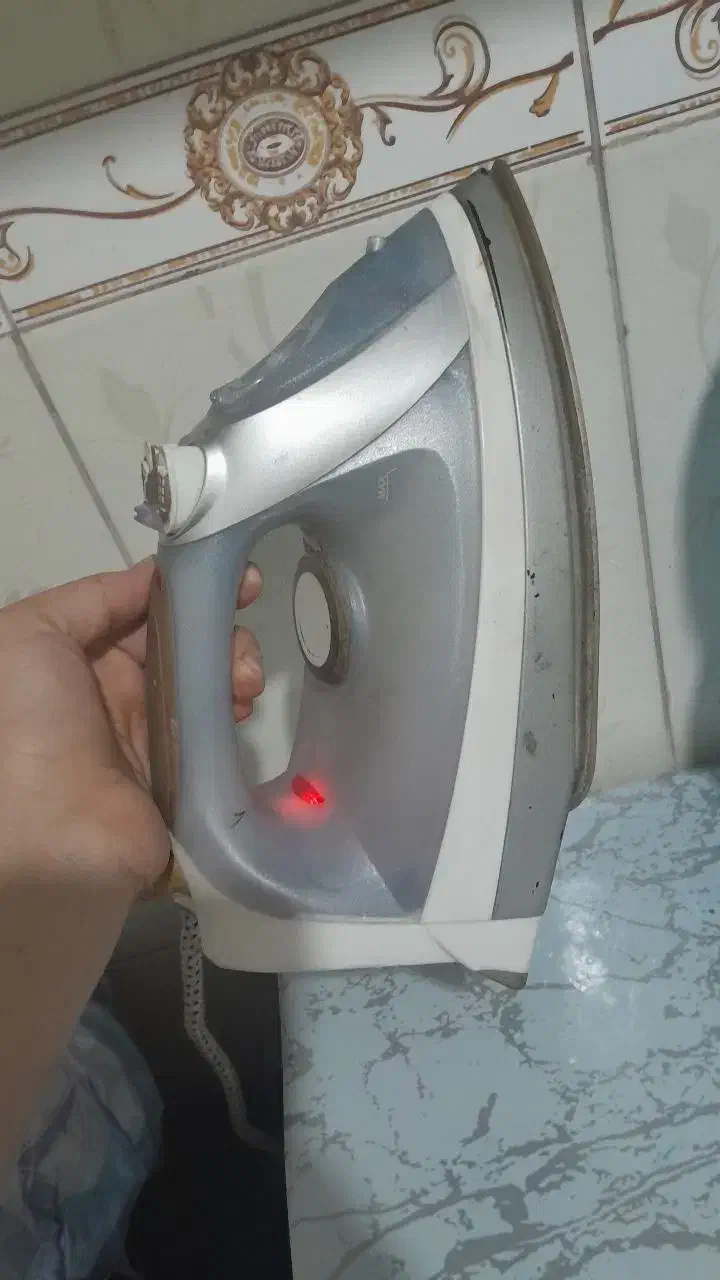 اتو لباس|اتو و لوازم اتو|رباط‌کریم, الارد|دیوار