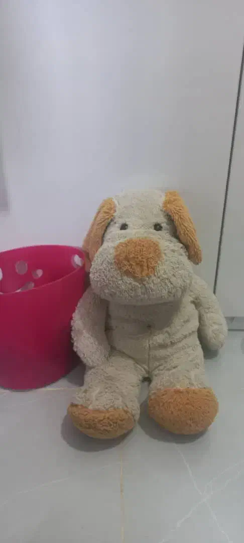 عروسکها|اسباب‌بازی بچه|بابل, |دیوار