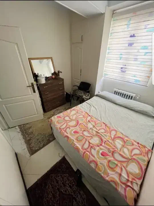 مدنی/۴۰متری/یک خواب/فول امکانات/خارج از طرح