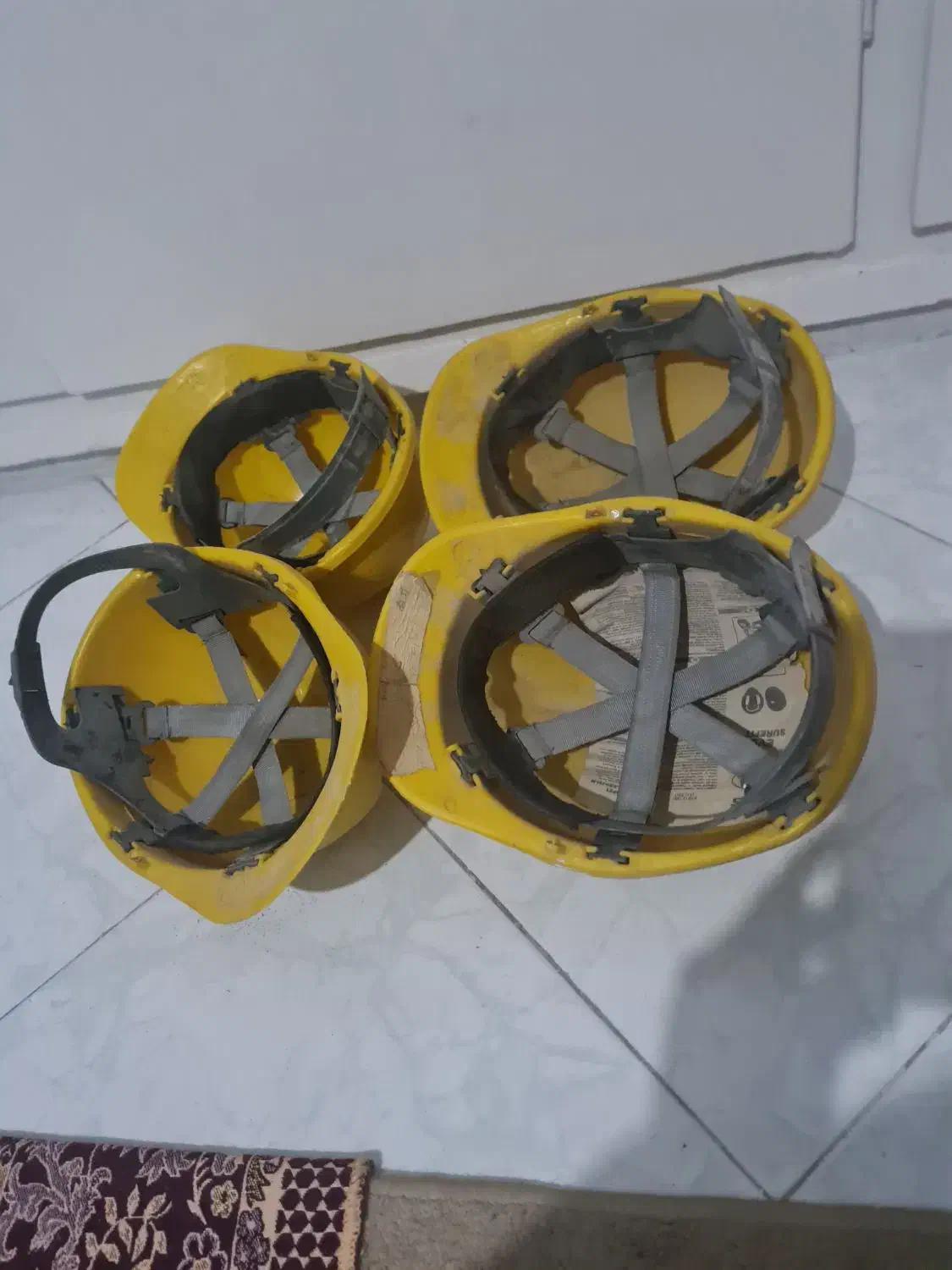 کلاه ایمنی مهندسی ۴ عدد|ابزارآلات|تهران, دریان‌نو|دیوار