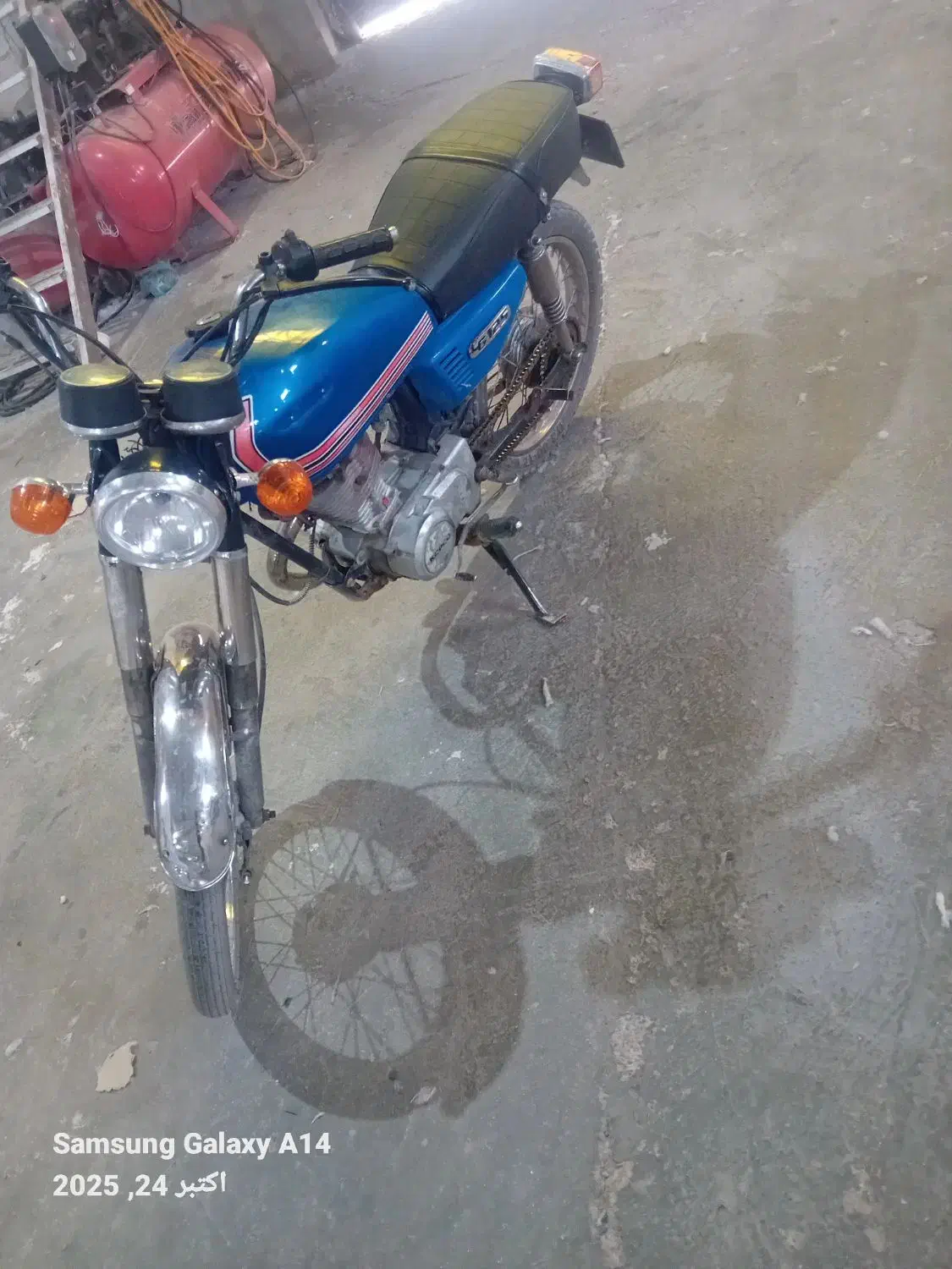 موتور مزایدی مدل 82|موتورسیکلت|کاشان, امام خمینی|دیوار