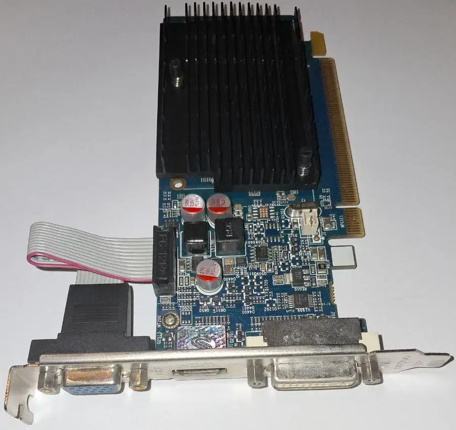 گرافیک مینی کیس مفت|قطعات و لوازم جانبی رایانه|مراغه, |دیوار