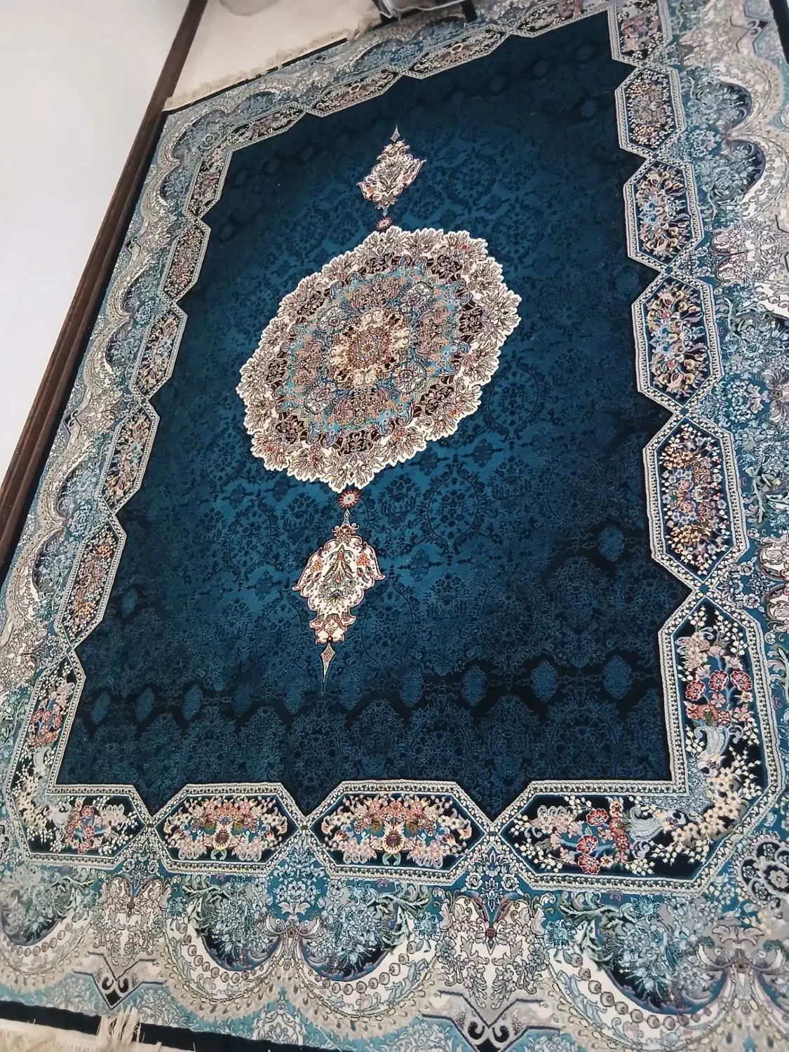 فرش ۱۲ و ۹ و ۶ متری|فرش|اهواز, کمپلو جنوبی|دیوار