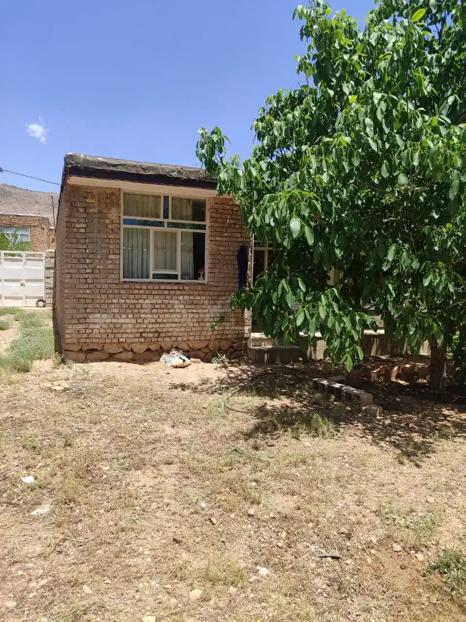 فروش خانه ویلایی400متردردشت لاله واژگون فریدن|فروش خانه و ویلا|داران, |دیوار