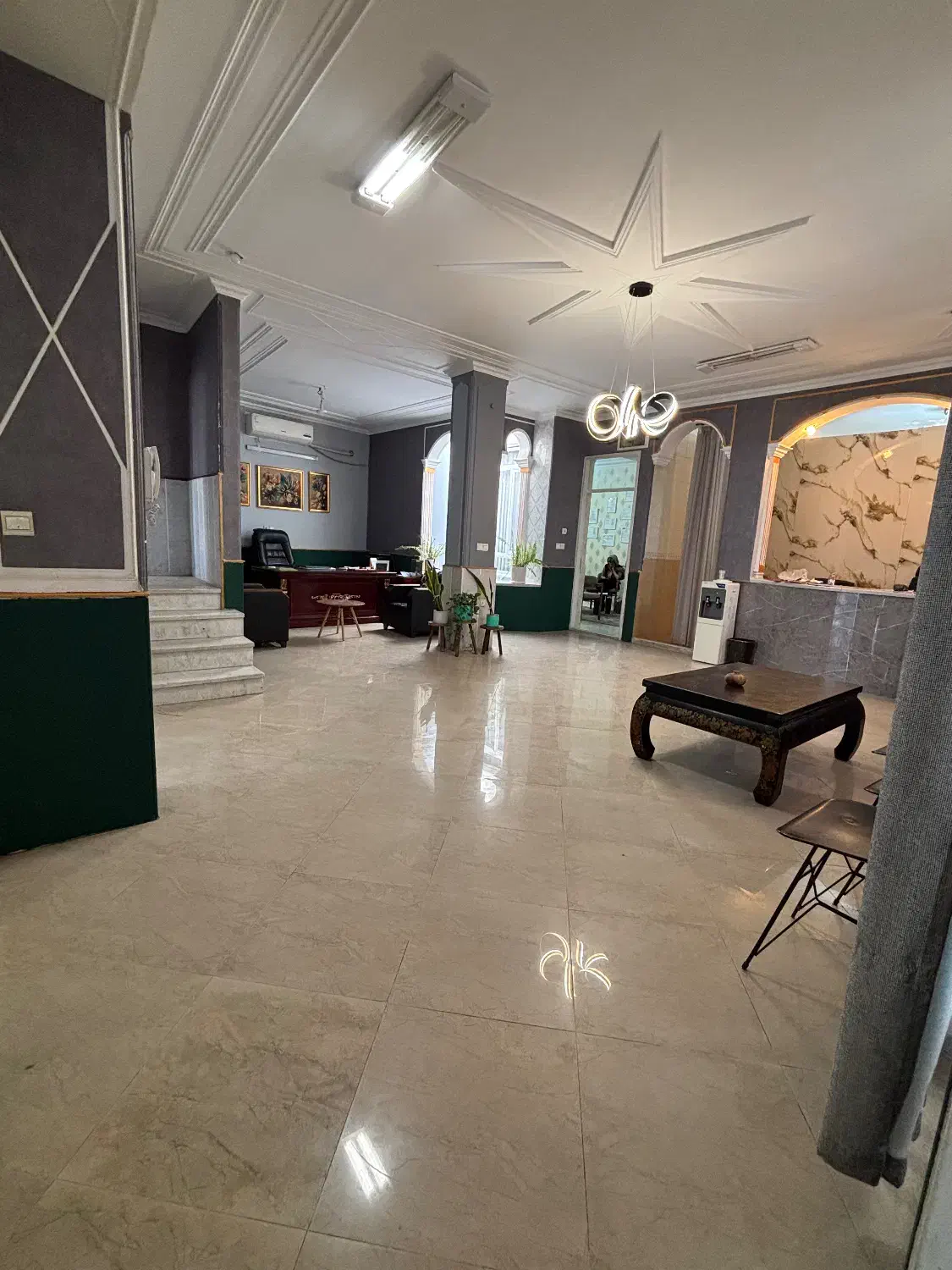 طبقه اول ۱۸۰متری اداری میدان نعل اسبی|اجارهٔ دفتر کار، اتاق اداری، مطب|یزد, |دیوار