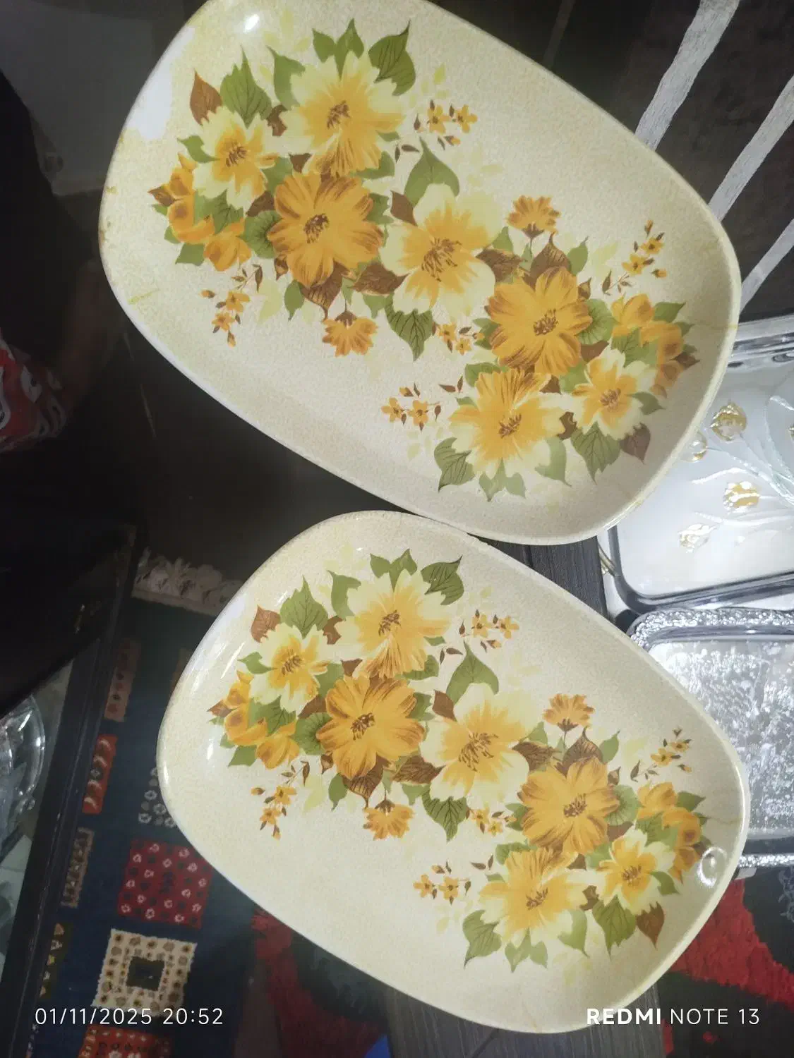 ظروف قدیمی|ظروف نگهدارنده، پلاستیکی، یک‌بارمصرف|مرند, |دیوار