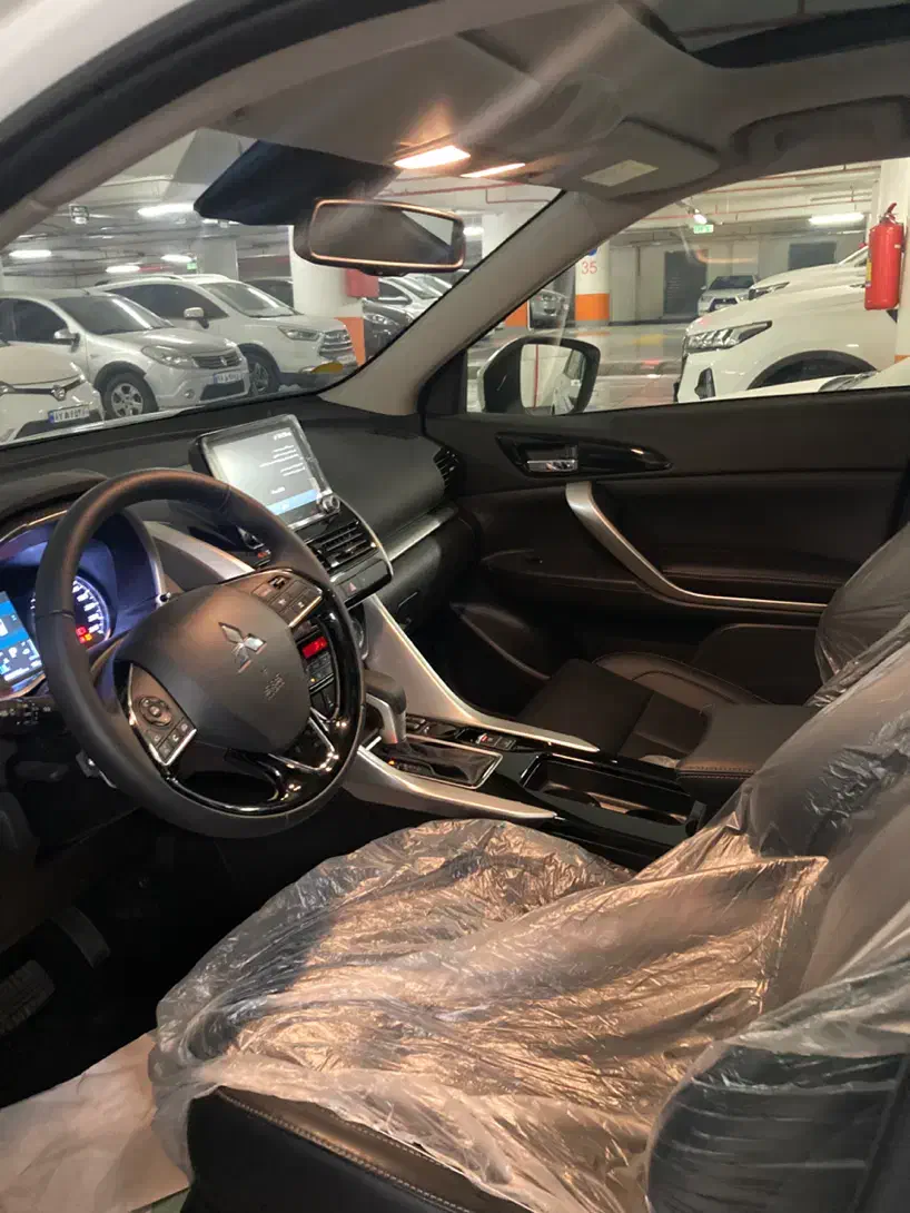 میتسوبیشی اکلیپس ۲۰۲۵ تحویل فوری اقساطی با دست چک|خودرو سواری و وانت|تهران, اقدسیه|دیوار