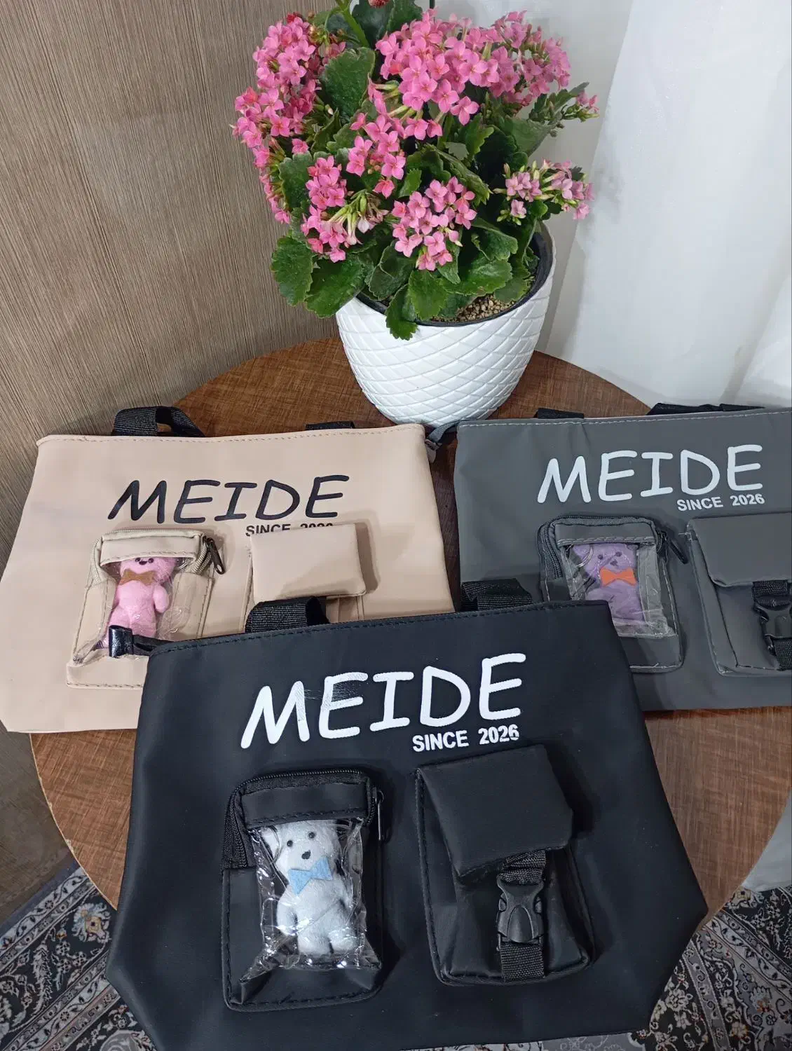 همه مدل‌های دارم|کیف، کفش، کمربند|بیرجند, |دیوار