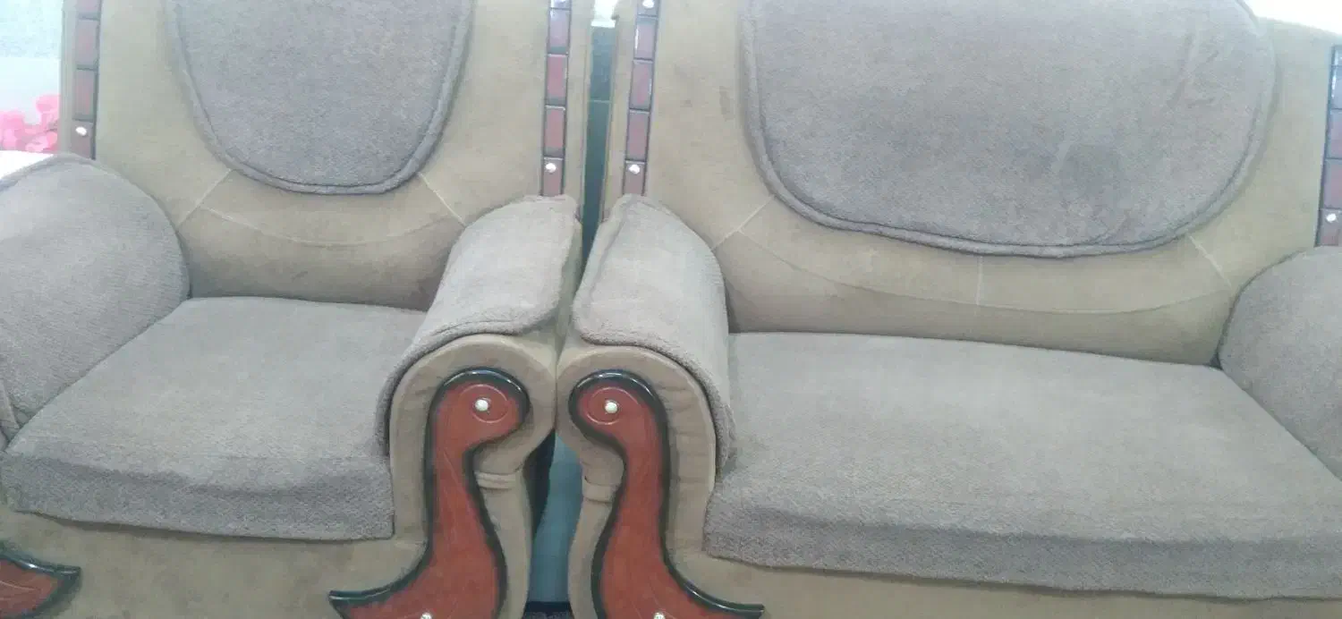 مبل راحتی درجه یک|مبلمان خانگی و میز عسلی|اسفراین, |دیوار