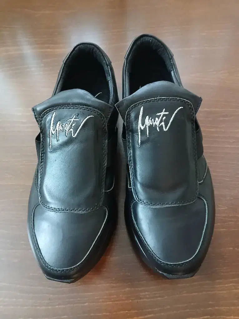 کتونی چرم ادناماروتی ایتالیایی|کیف، کفش، کمربند|آمل, |دیوار